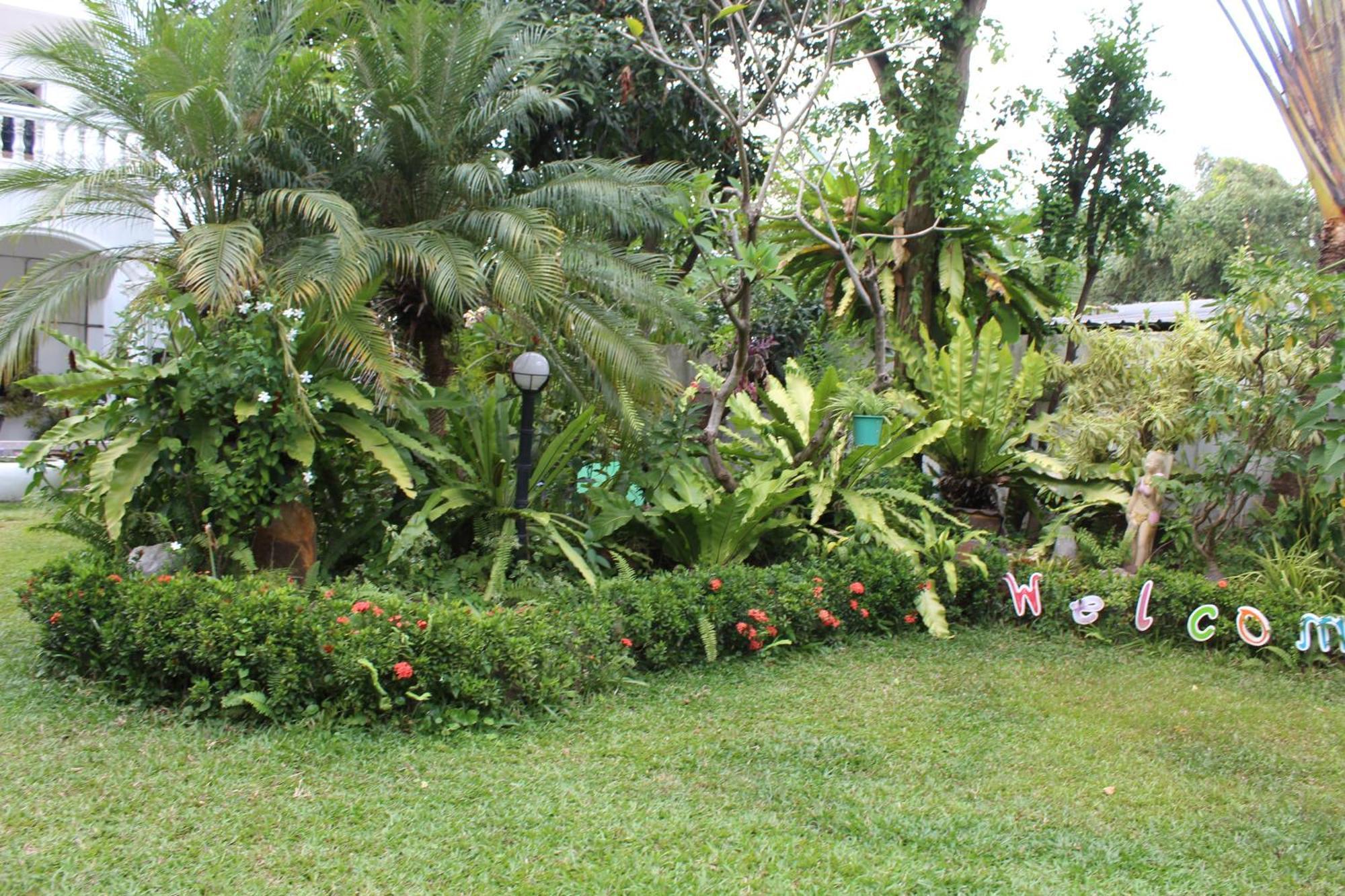 White Elephant Resort Surin Exterior foto